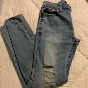 Men Hollister distressed jeans 30X32 super skinny